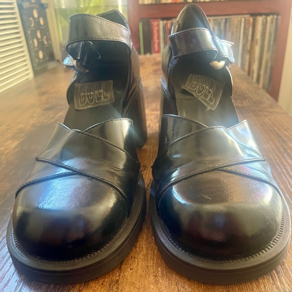 Vintage 90’s black leather and rubber size 9 / 40 Mary Jane block heals - Picture 2 of 9